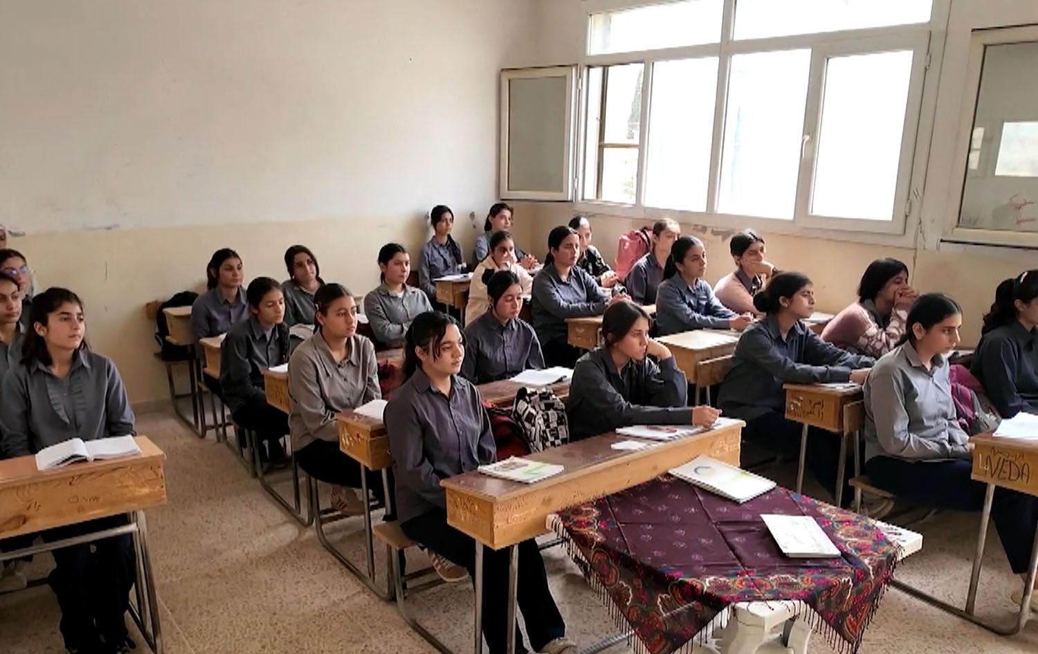ژمارەی قوتابیان لە کۆبانێ لە 72 هەزارەوە بۆ نیوە کەم بووەتەوە