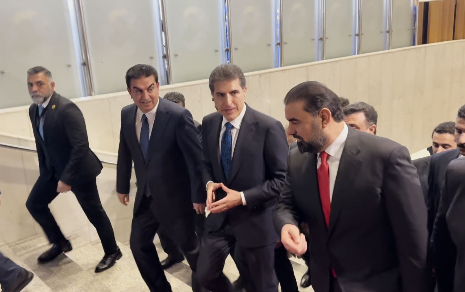 نێچیرڤان بارزانی، سەرۆکی هەرێمی کوردستان لە لایەن سەرۆکی پەرلەمانەوە پێشوازیی لێکرا.