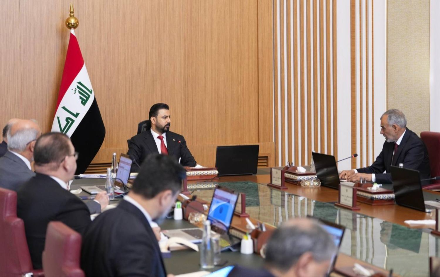 الجلسة الأولى لمجلس الوزراء العراقي برئاسة علي الزيدي