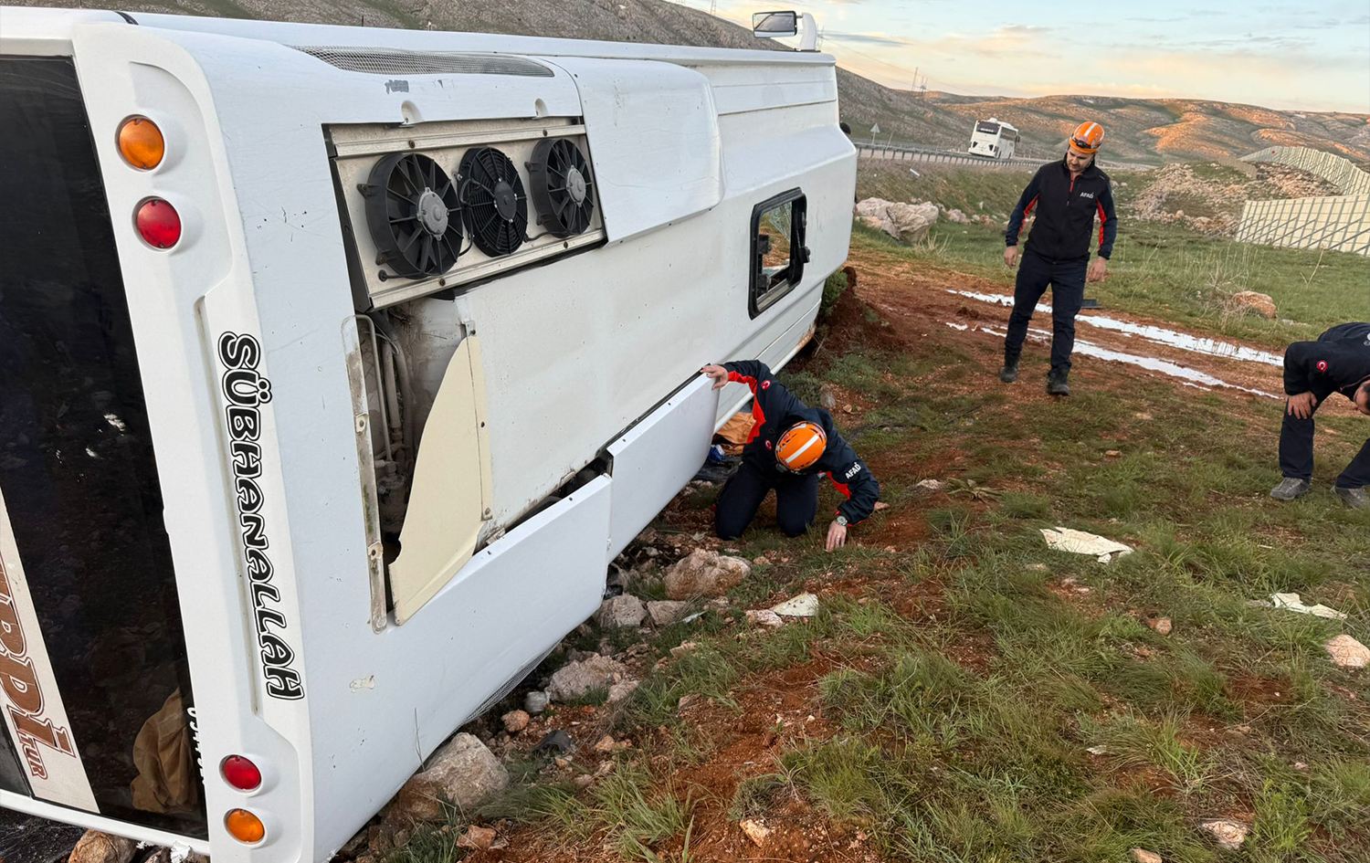 Li Sêwazê mînîbusa alîgiran qulibî: 25 birîndar