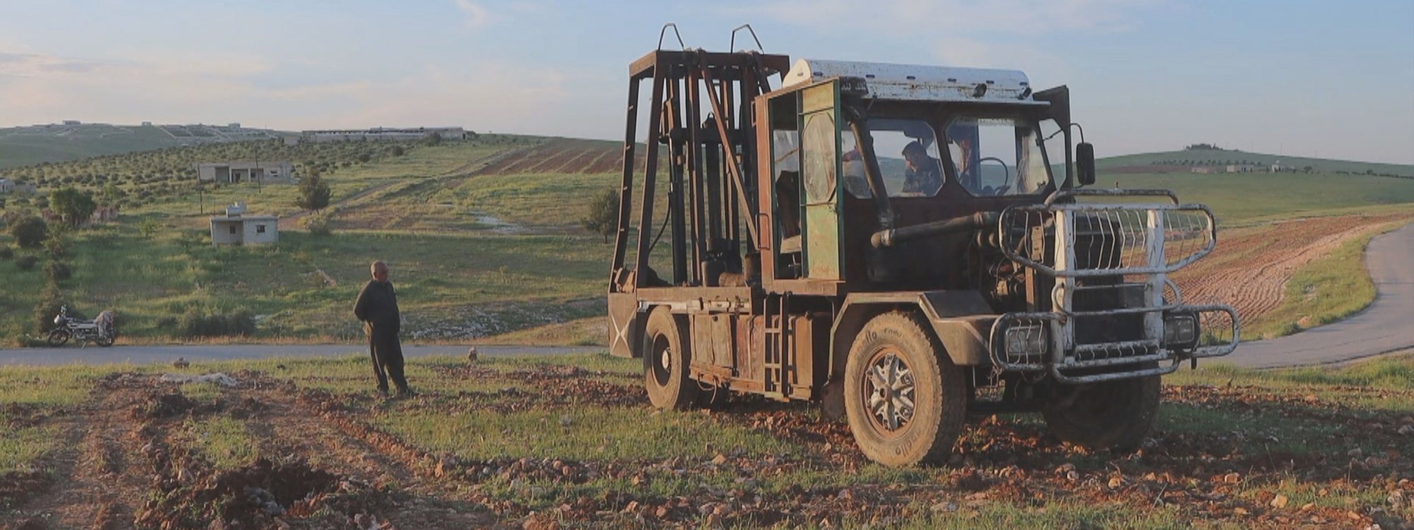 Olive, pistachio planting expands in Rojava’s Kobane