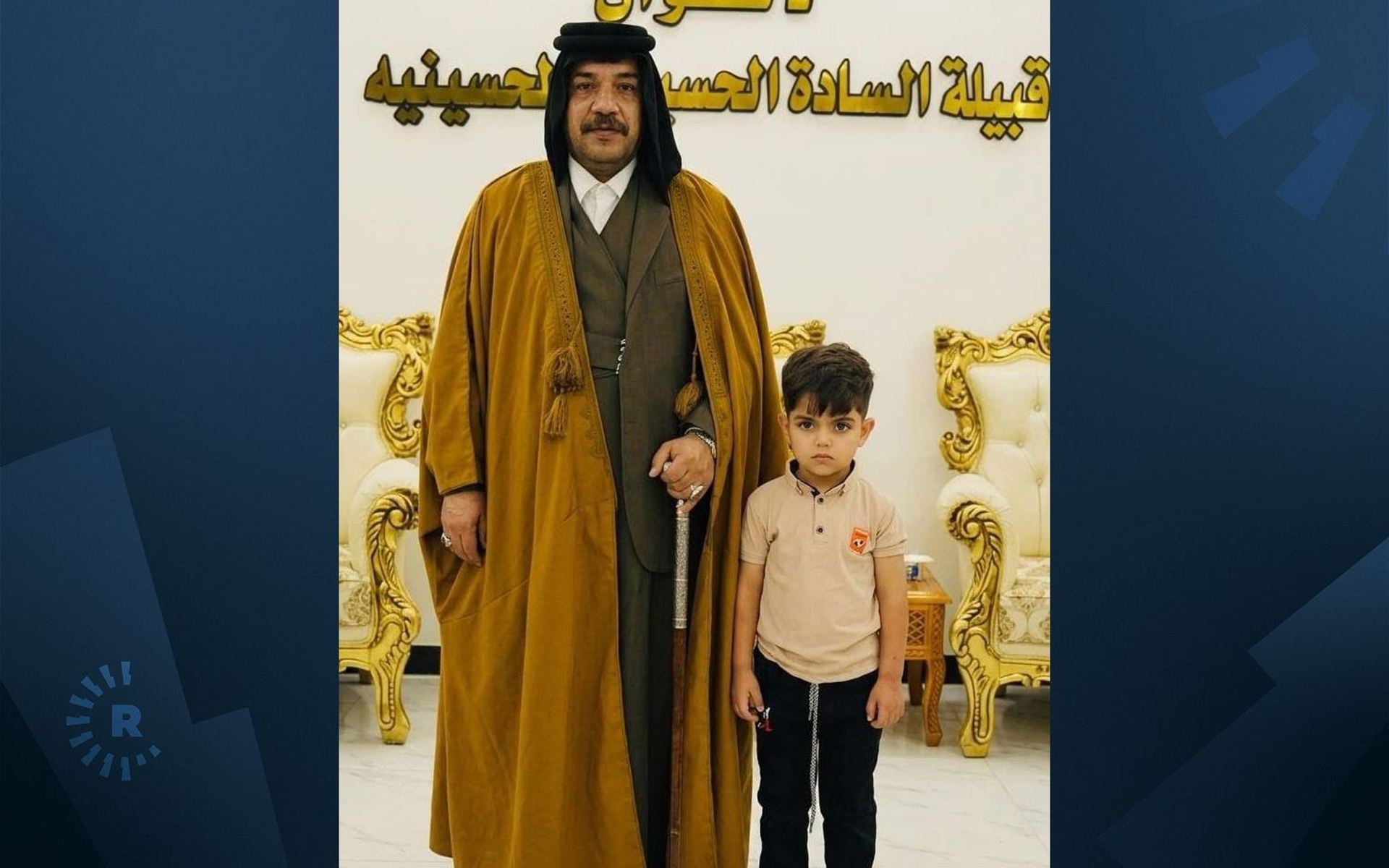 الطفل كرار ووالده فهد