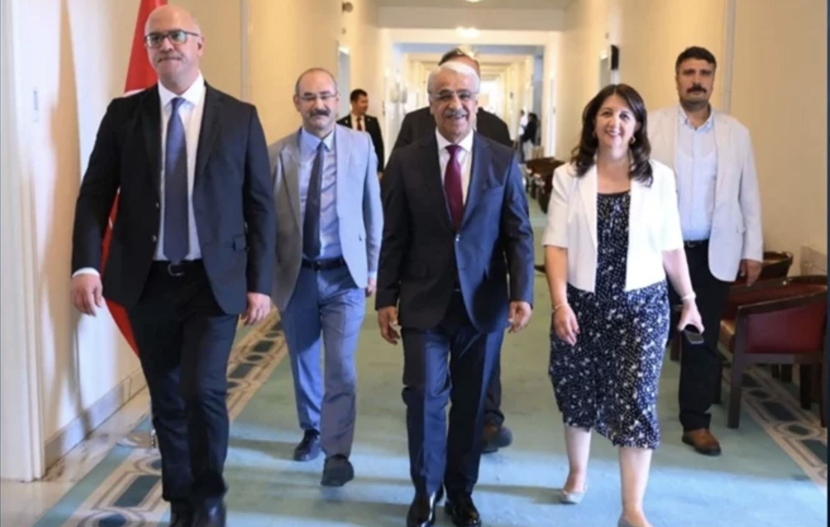 DEM Parti İmralı Heyeti açıkladı: Öcalan, toplumsal uzlaşı ve demokratik dönüşüme dikkat çekti