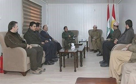 Alîkarên Talebanî li eniya şer bi Barzanî re rûniştin